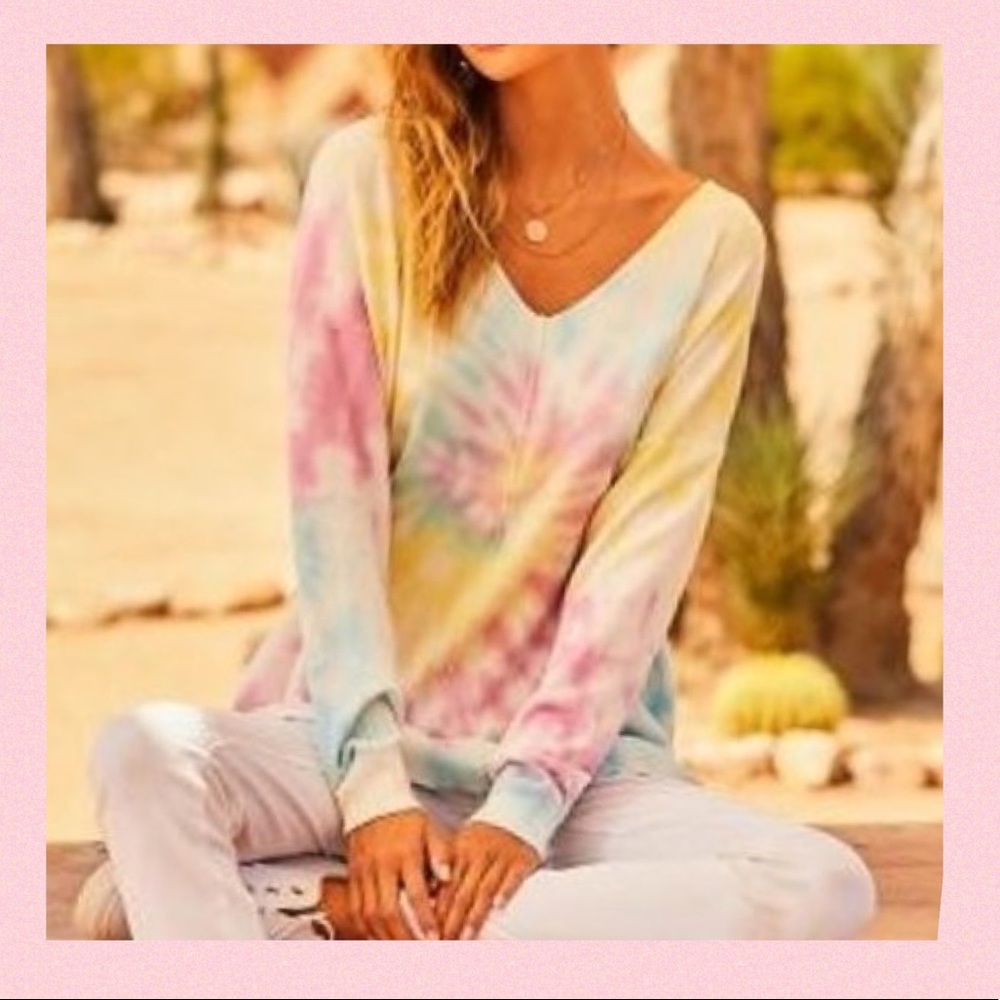 🍭 SPIRAL SWIRL MULTI COLORED TIE DYE SWEATER - Picture 2 of 5